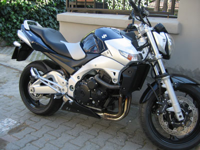 suzuki GSR 600 nisan 2007 trafik cikisli